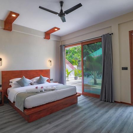 Sunny Breeze View Otel Hangnaameedhoo Dış mekan fotoğraf