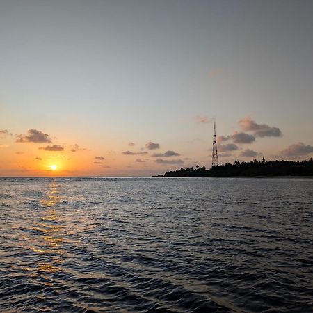 Sunny Breeze View Otel Hangnaameedhoo Dış mekan fotoğraf