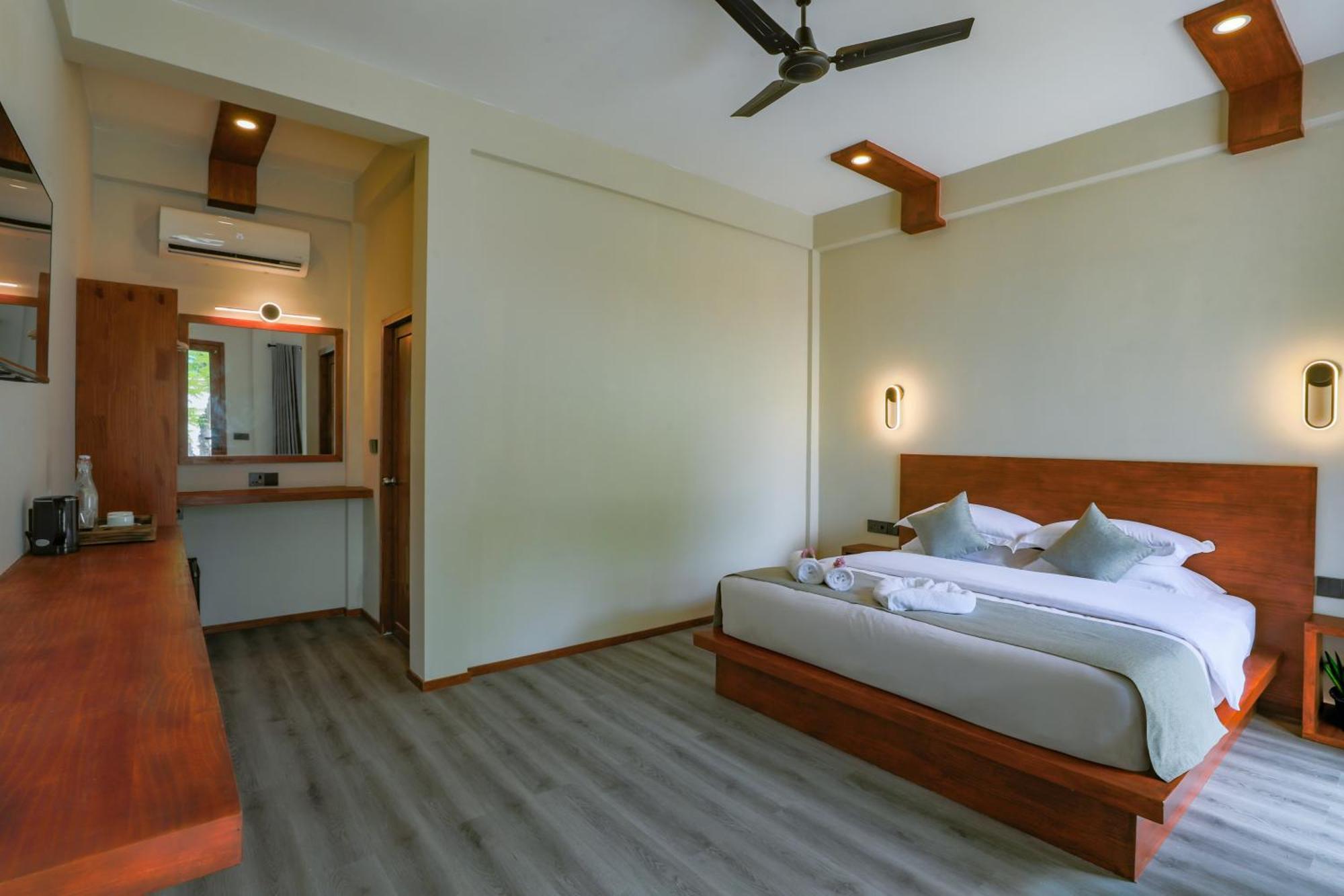 Sunny Breeze View Otel Hangnaameedhoo Dış mekan fotoğraf