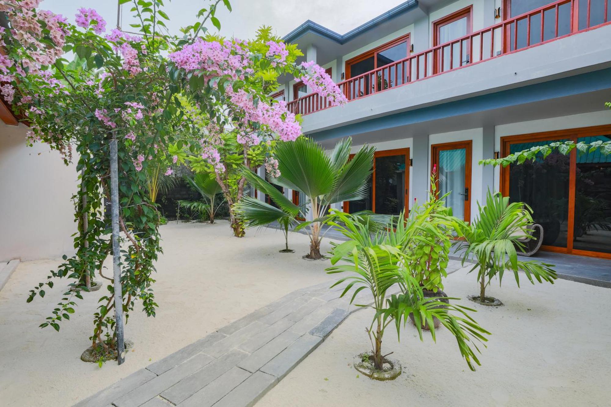 Sunny Breeze View Otel Hangnaameedhoo Dış mekan fotoğraf